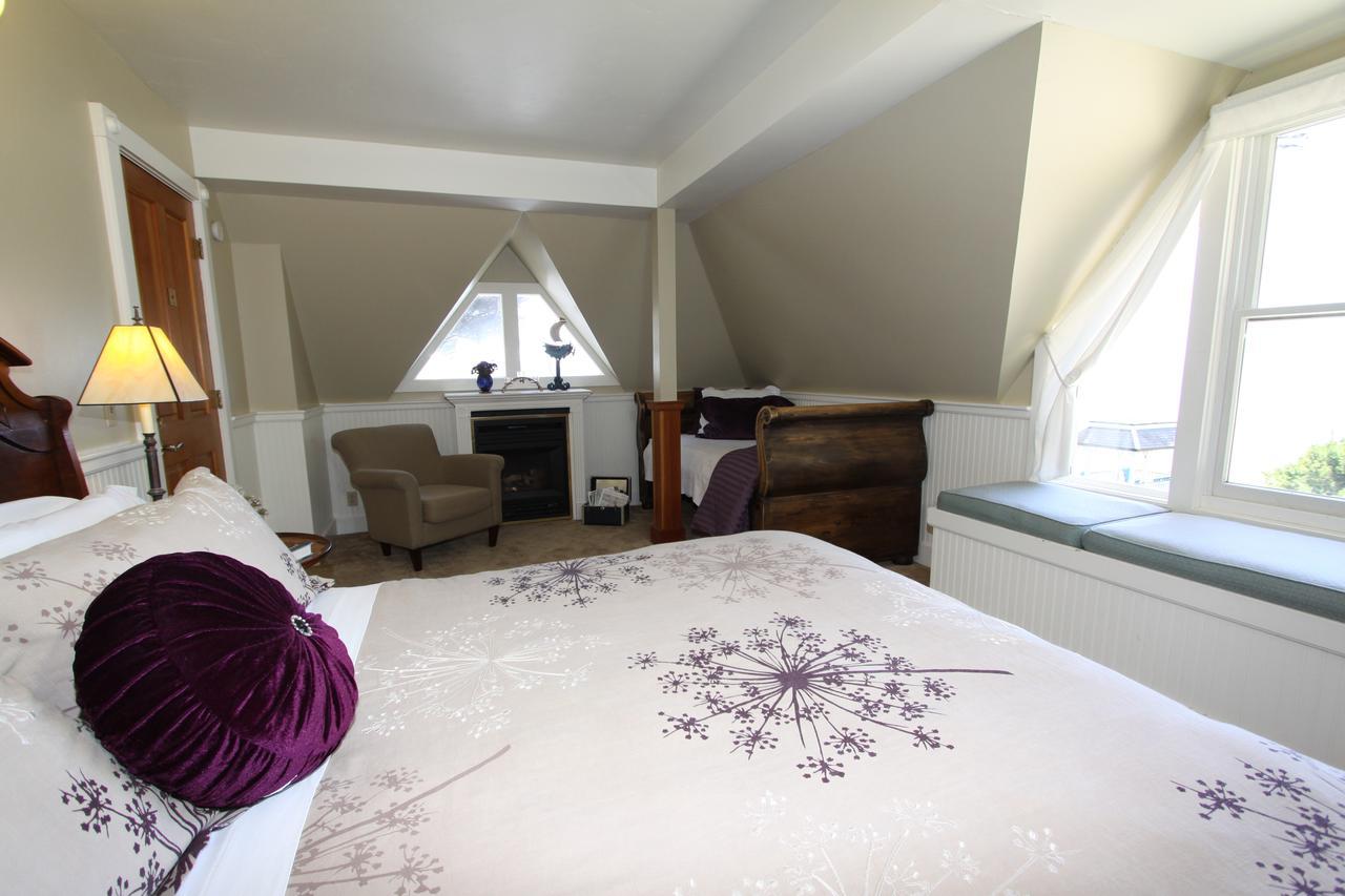 Elk Cove Inn&Spa Buitenkant foto