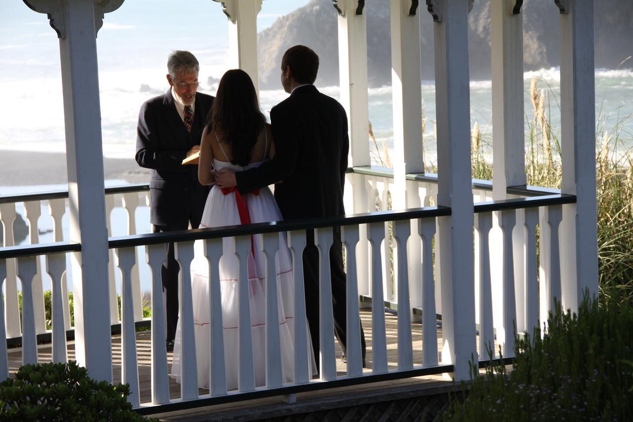 Elk Cove Inn&Spa Buitenkant foto