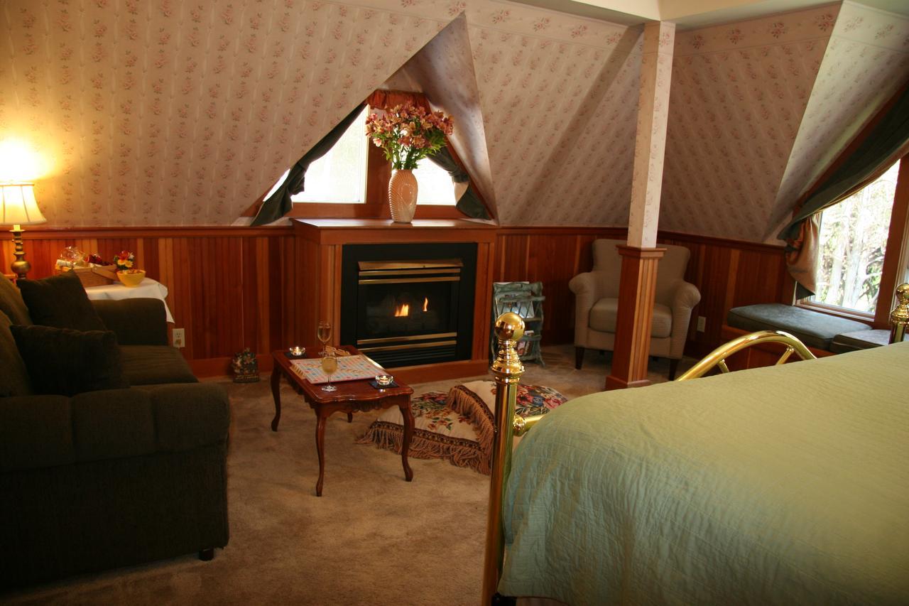 Elk Cove Inn&Spa Buitenkant foto