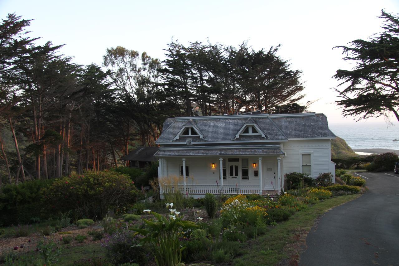 Elk Cove Inn&Spa Buitenkant foto